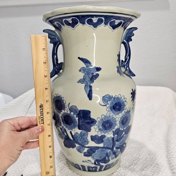Large Seymour Mann China Blue Vase - Picture 4 of 6